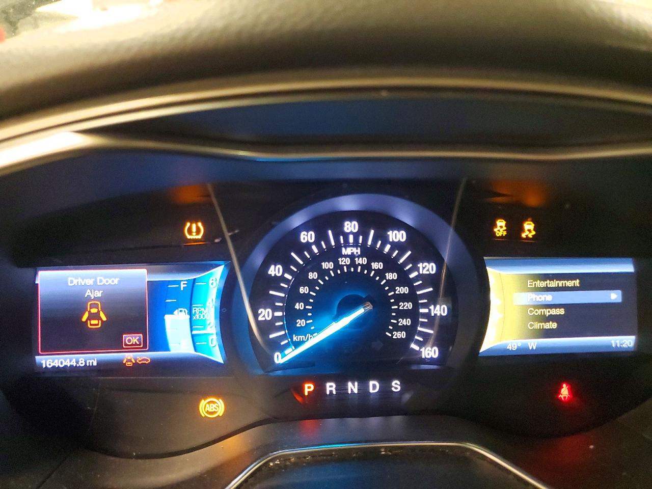 2014 FORD FUSION SE photo 9