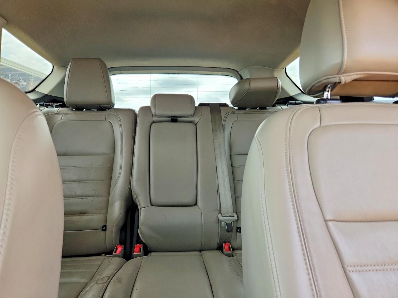 2017 FORD ESCAPE TITANIUM photo 28