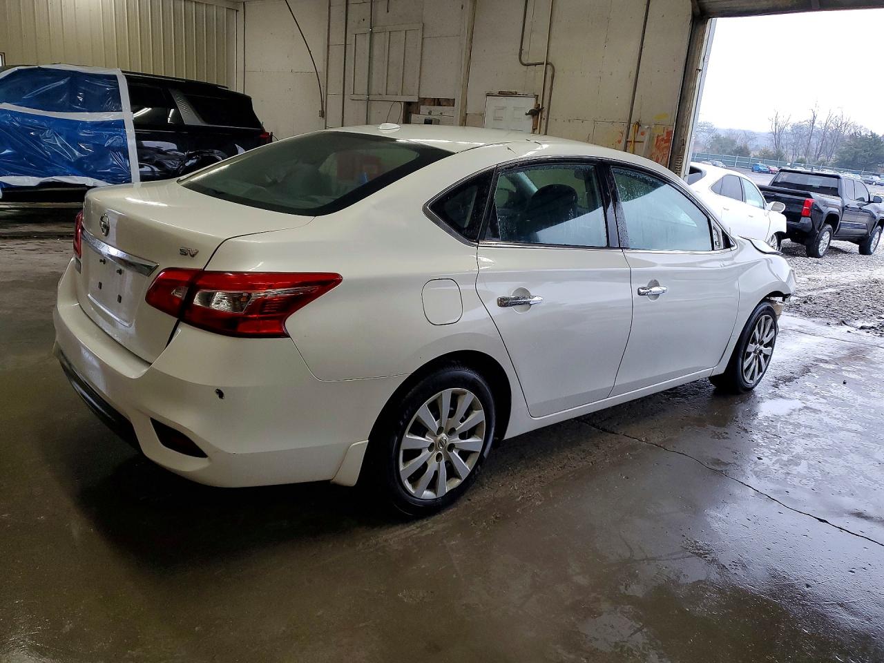 2017 NISSAN SENTRA SV photo 3