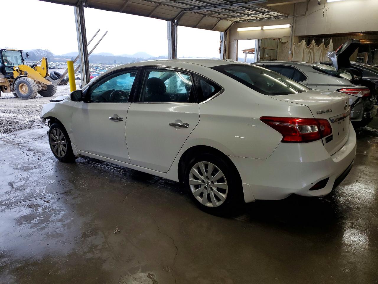 2017 NISSAN SENTRA SV photo 2