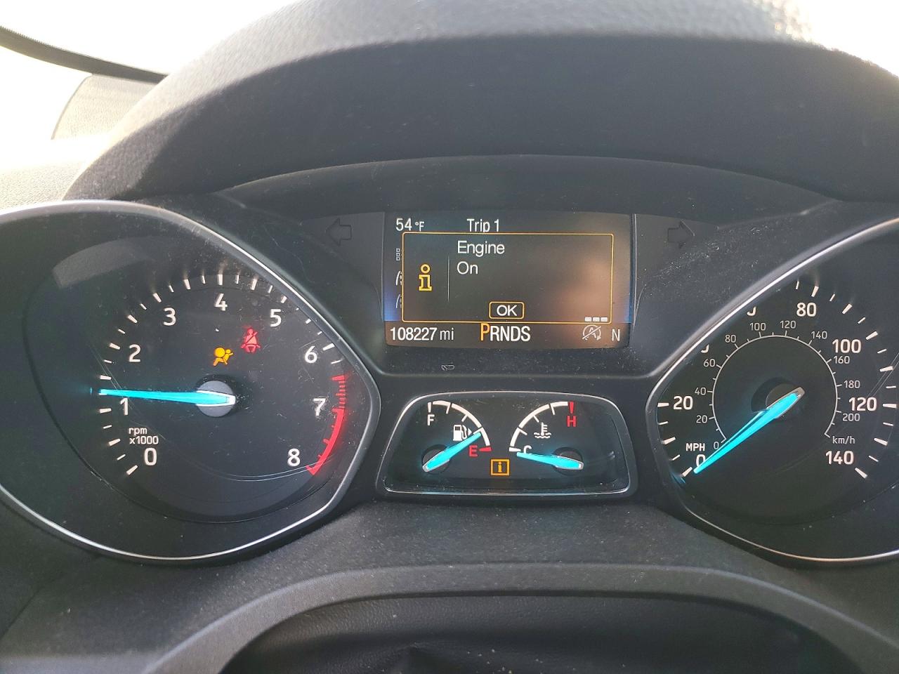 2017 FORD ESCAPE SE photo 9