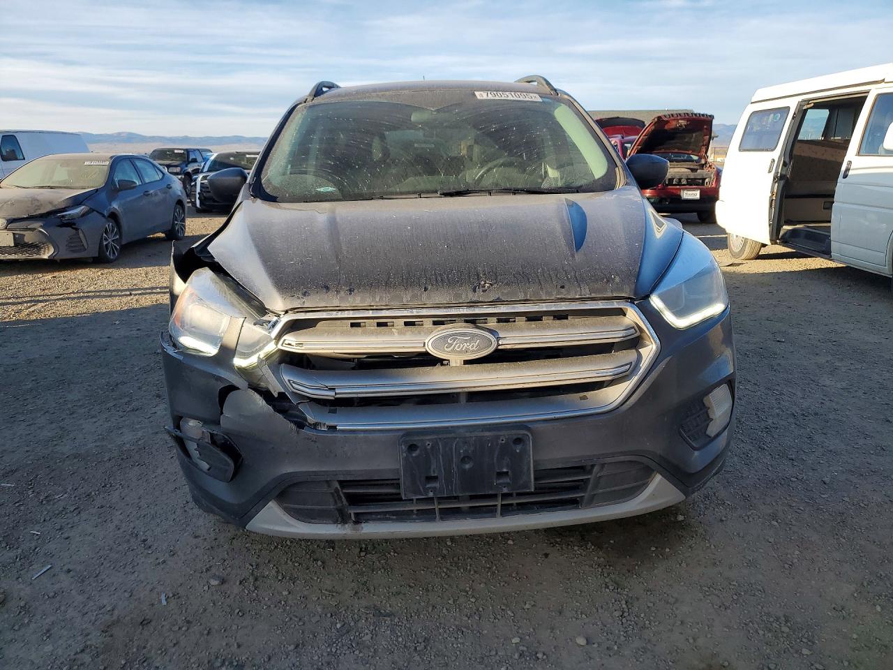 2017 FORD ESCAPE SE photo 5