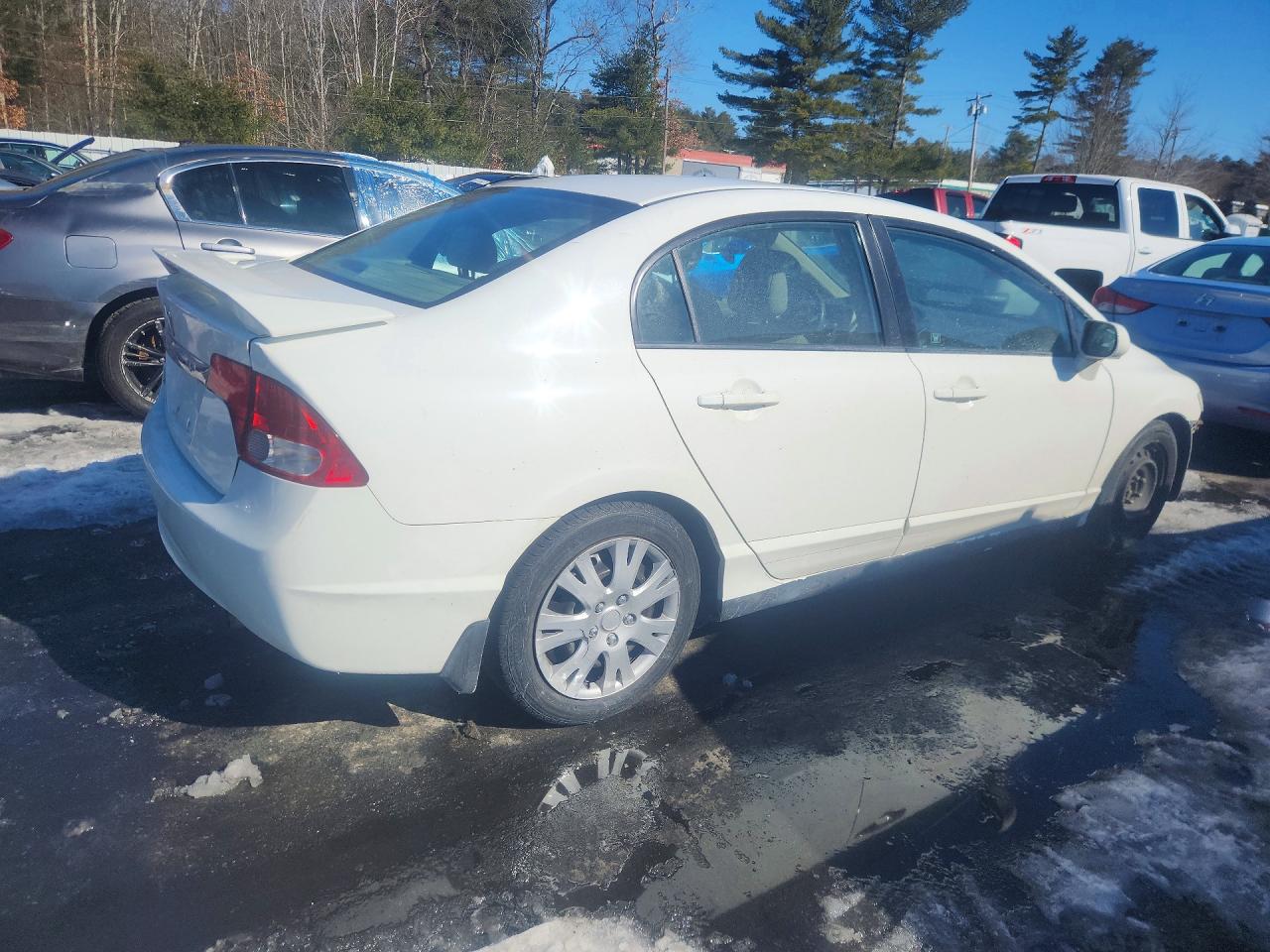2010 HONDA CIVIC LX photo 3