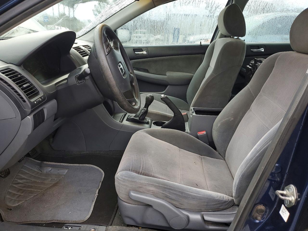 2003 HONDA ACCORD LX photo 19
