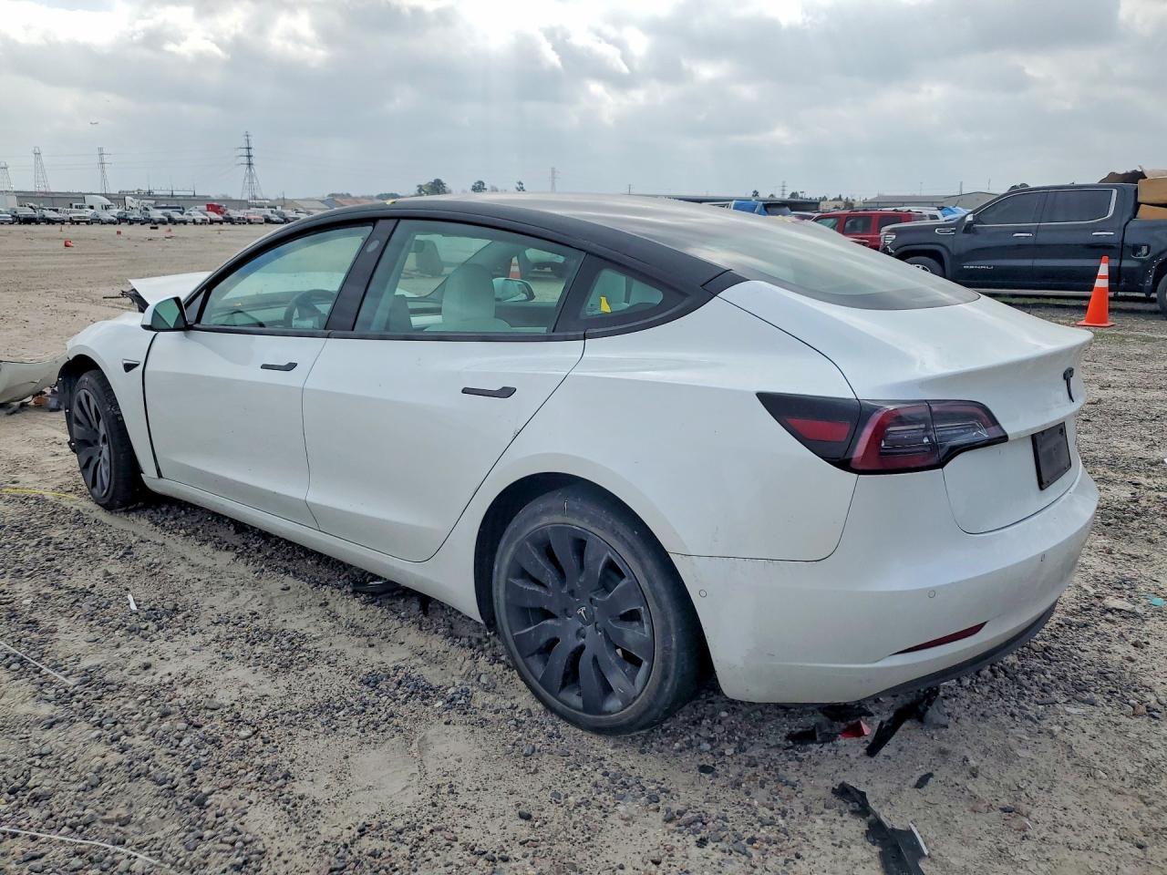 2020 TESLA MODEL 3 photo 3