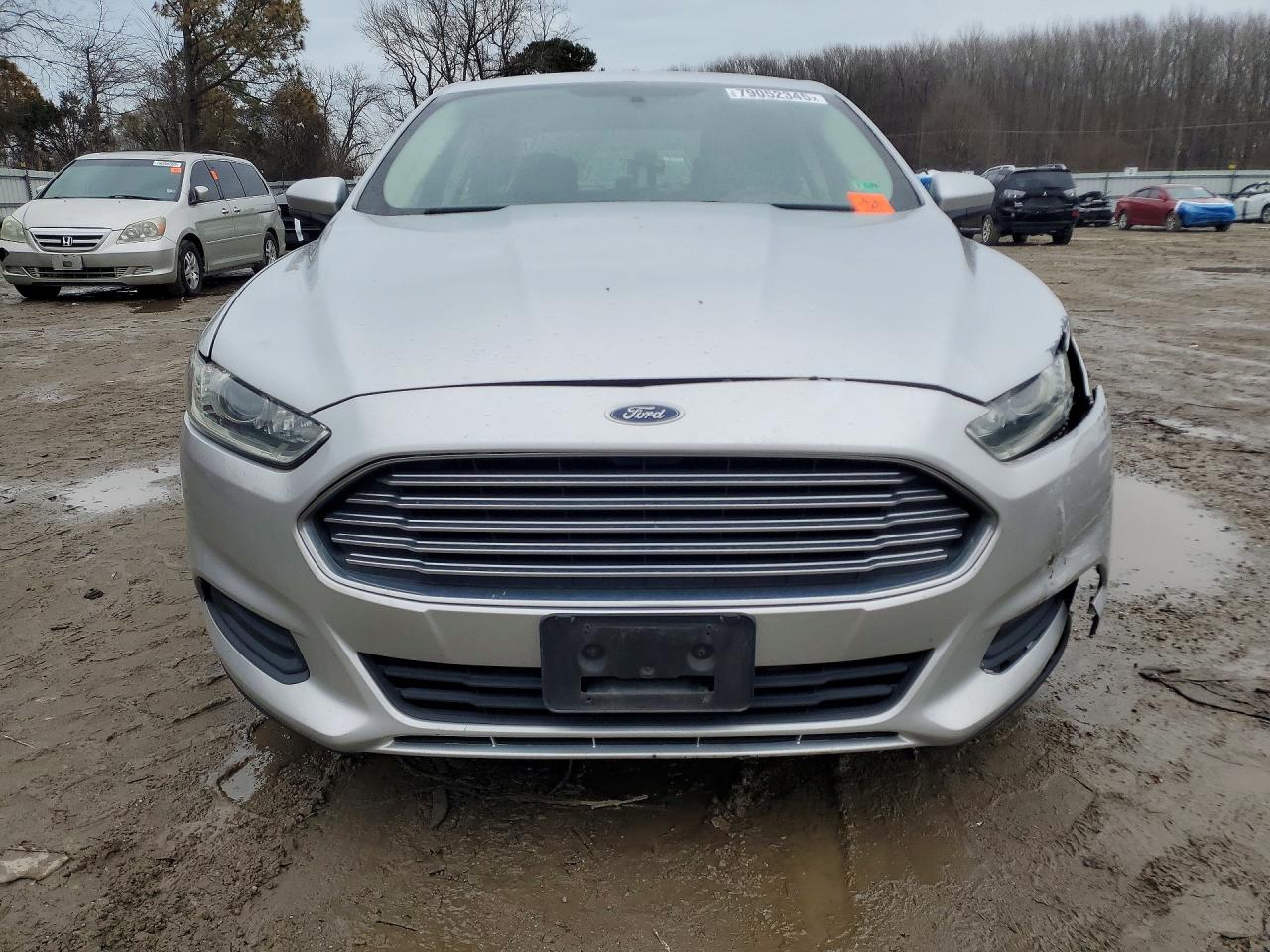 2016 FORD FUSION S photo 5