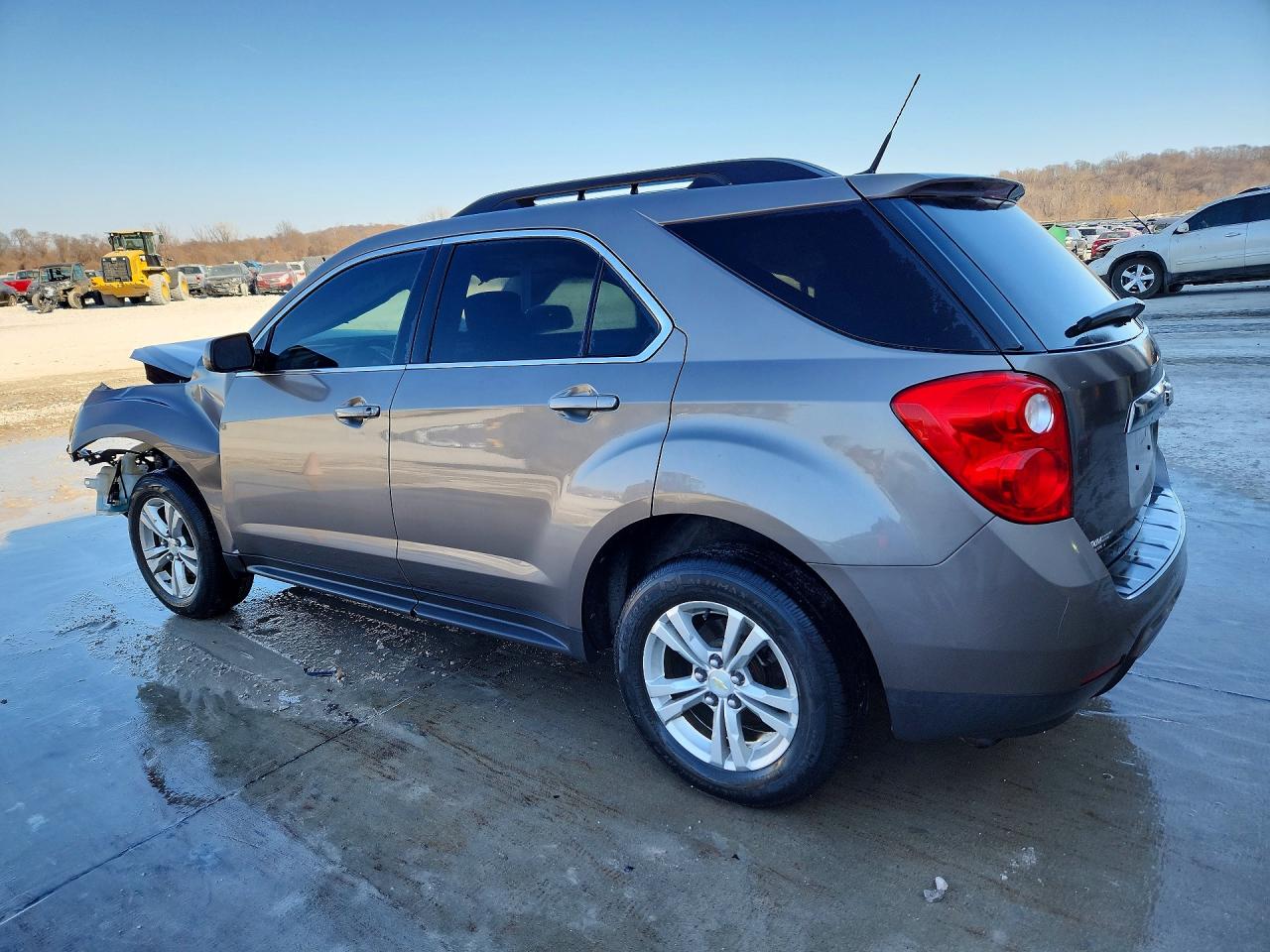 2010 CHEVROLET EQUINOX LT photo 2