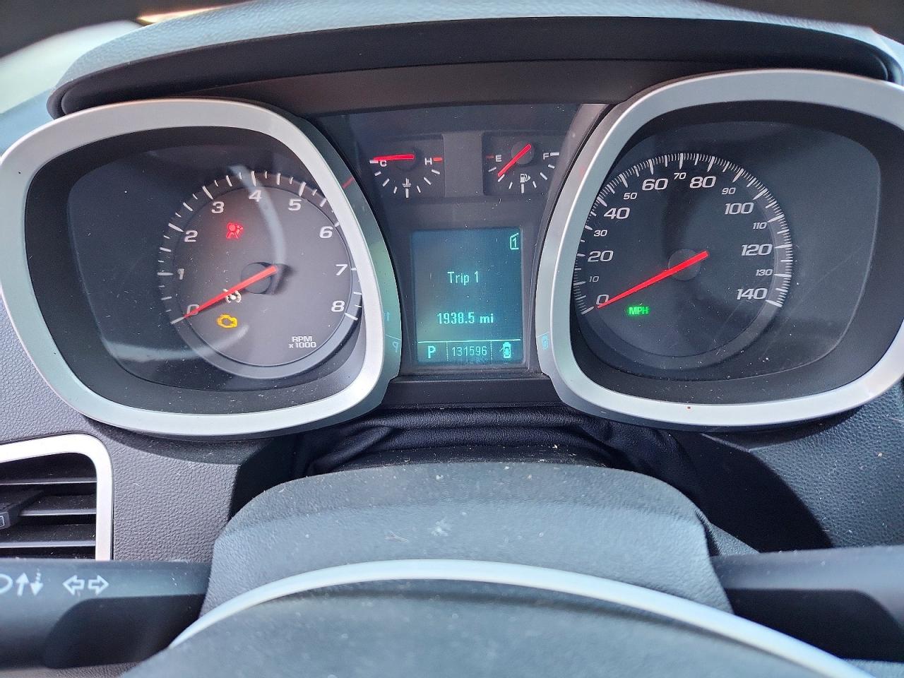 2010 CHEVROLET EQUINOX LT photo 9