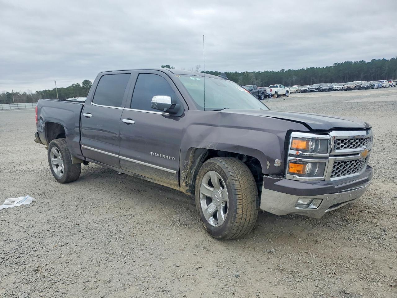 2015 CHEVROLET SILVERADO C1500 LTZ photo 10