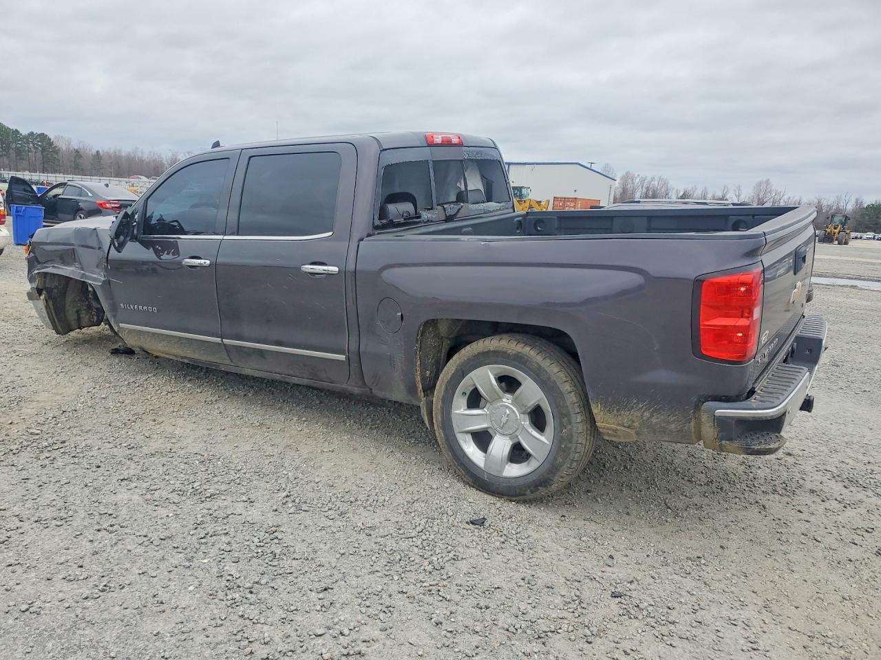 2015 CHEVROLET SILVERADO C1500 LTZ photo 4