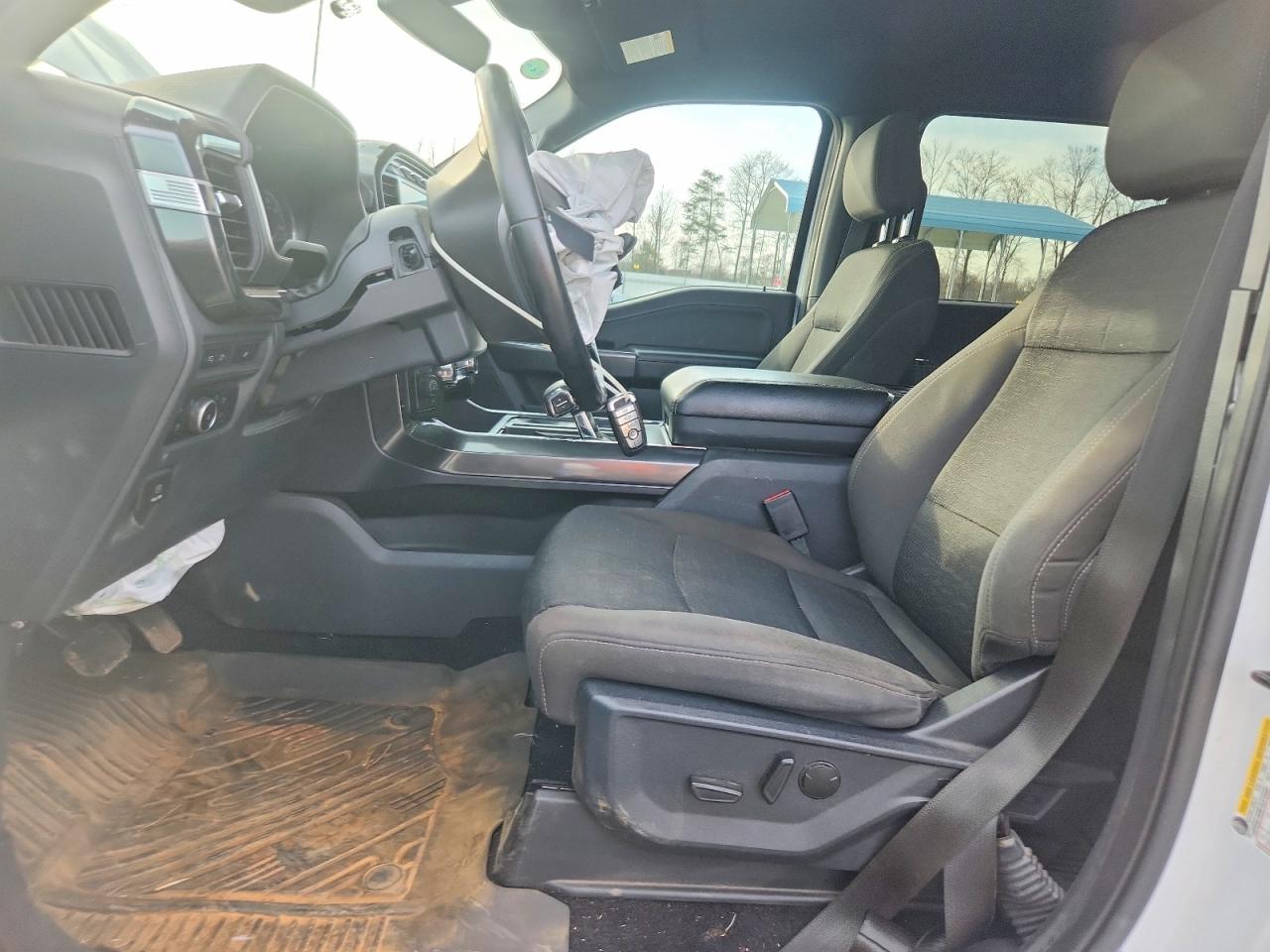 2023 FORD F150 SUPERCREW photo 13