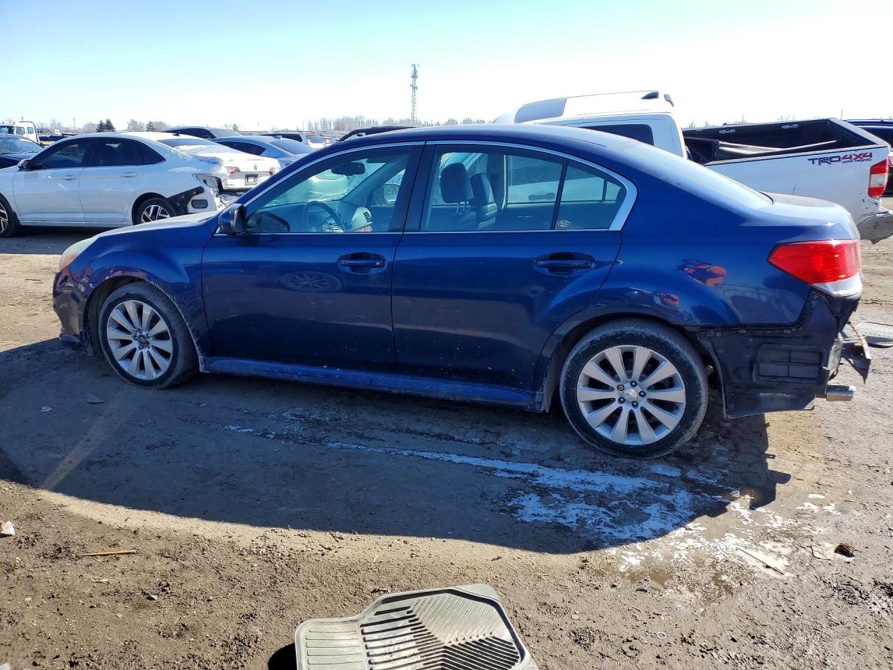 2010 SUBARU LEGACY 2.5I LIMITED photo 2