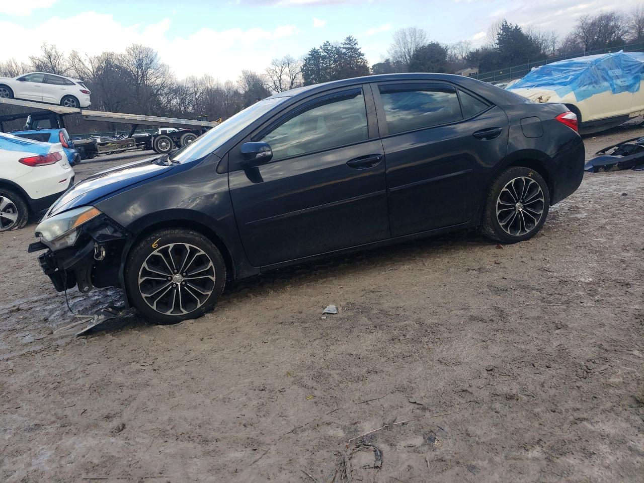 2016 TOYOTA COROLLA