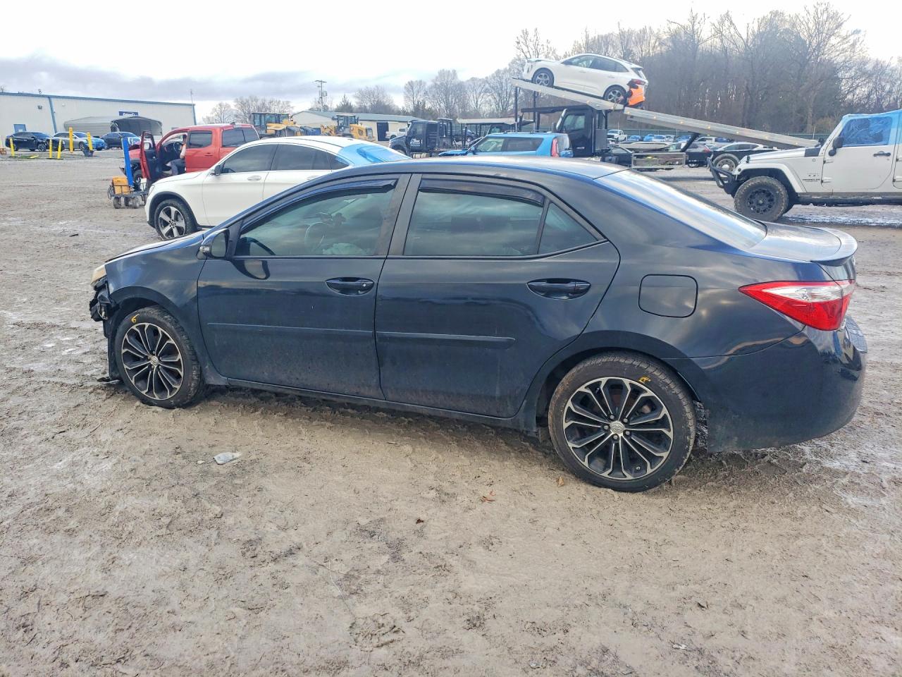2016 TOYOTA COROLLA S PLUS photo 3