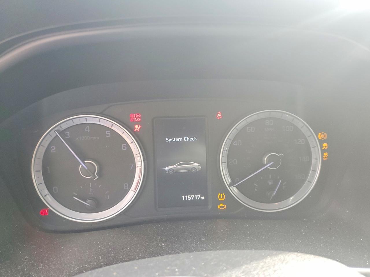 2018 HYUNDAI SONATA SEL photo 17
