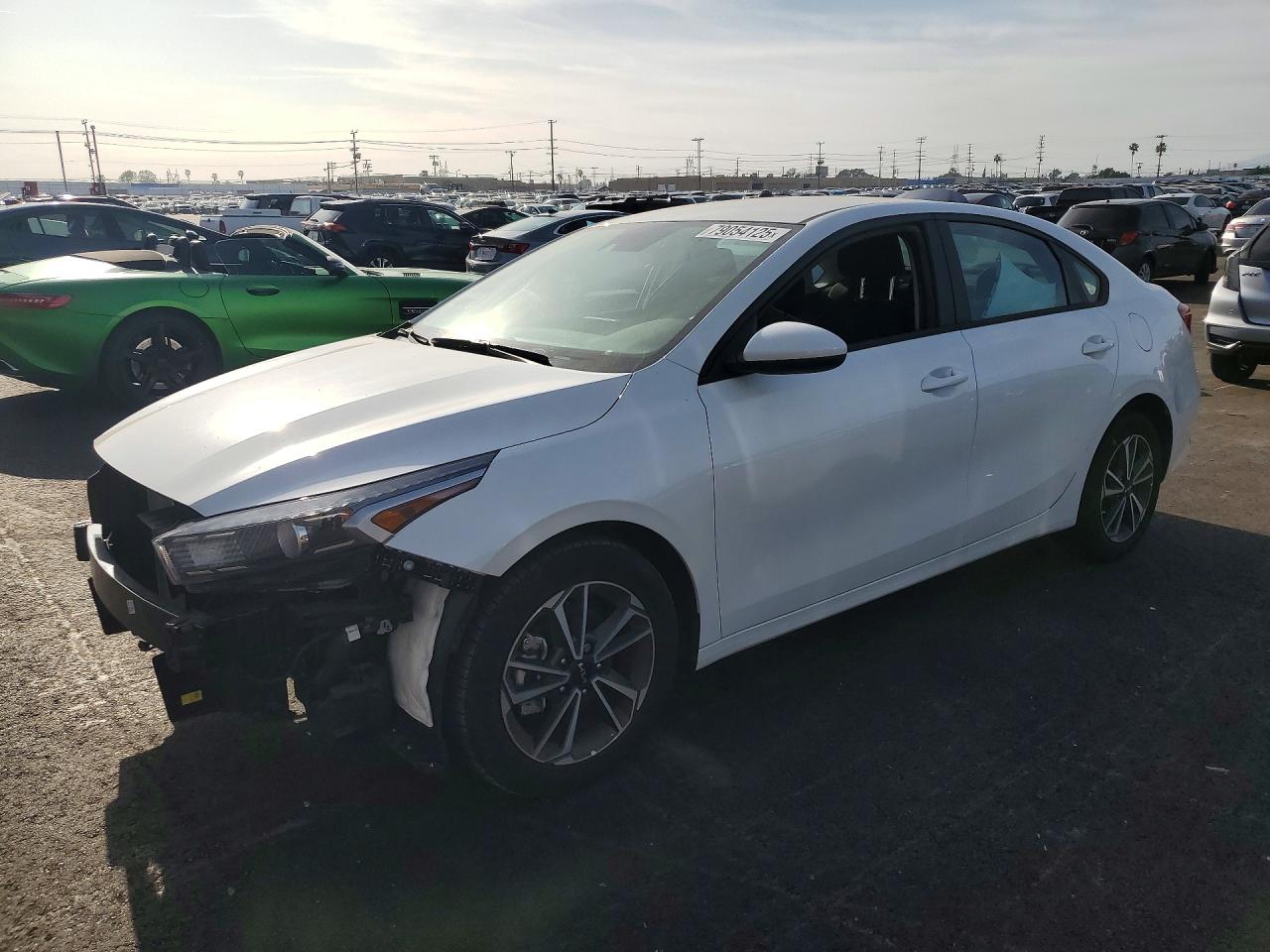 2023 KIA FORTE