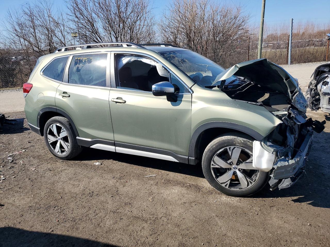 2020 SUBARU FORESTER TOURING photo 4
