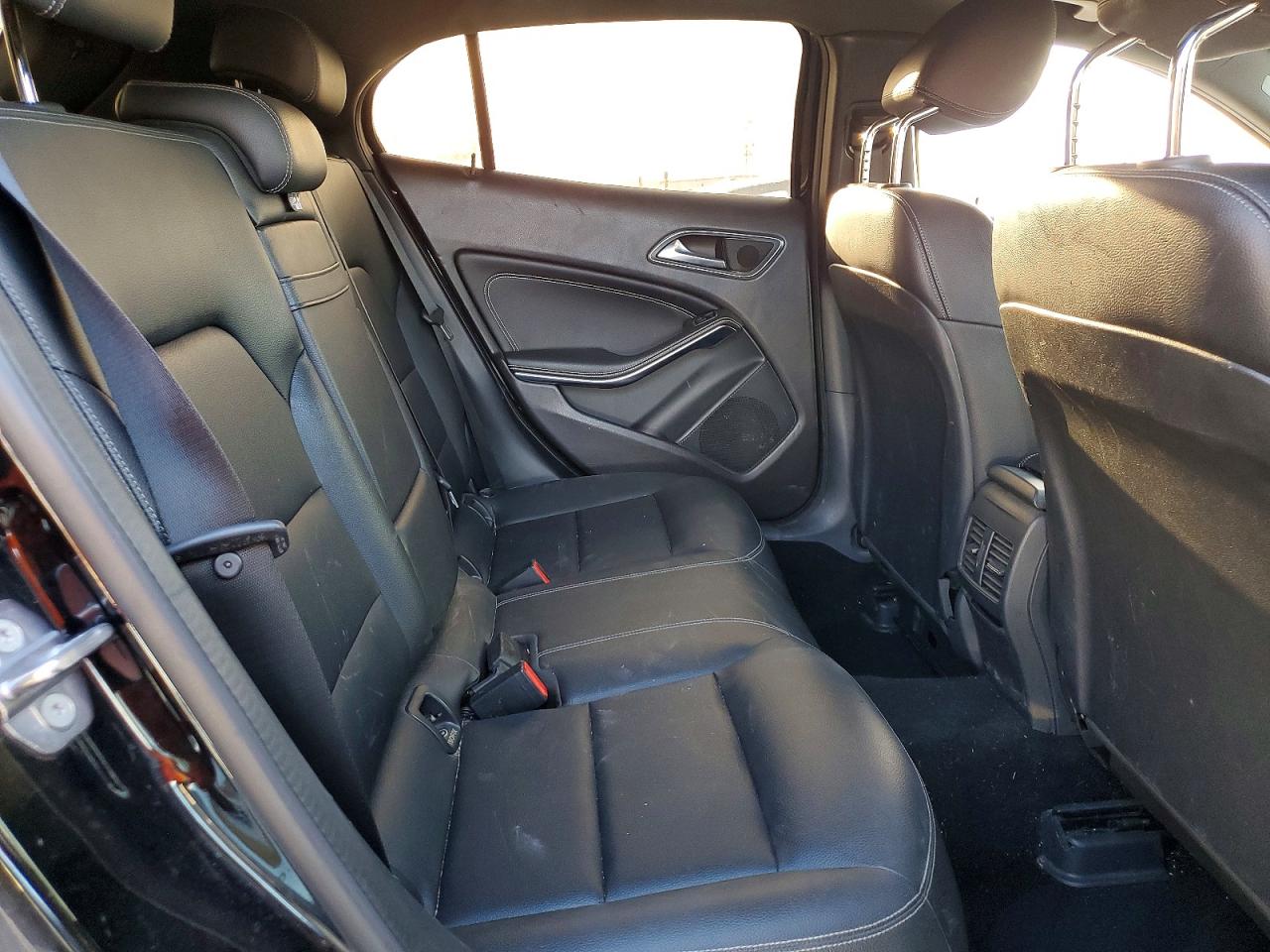 2019 MERCEDES-BENZ GLA 250 photo 21