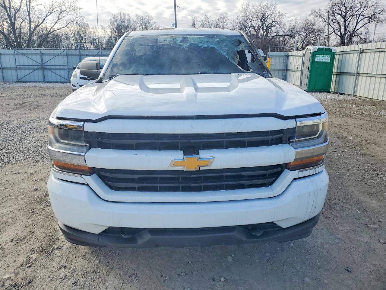 2016 CHEVROLET SILVERADO K1500 photo 5