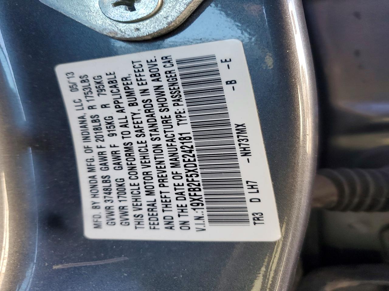 2013 HONDA CIVIC LX photo 25