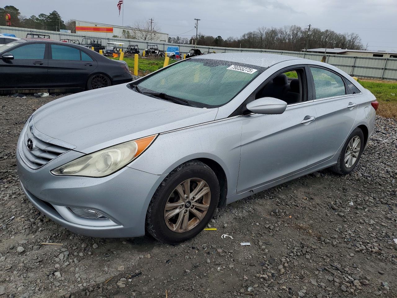 2013 HYUNDAI SONATA
