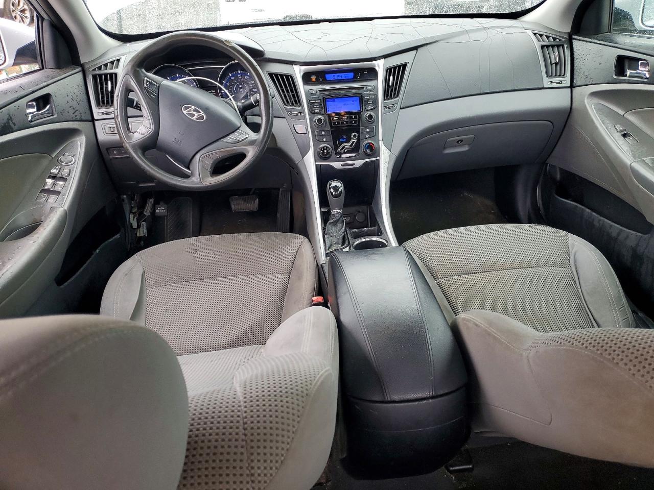 2013 HYUNDAI SONATA GLS photo 15