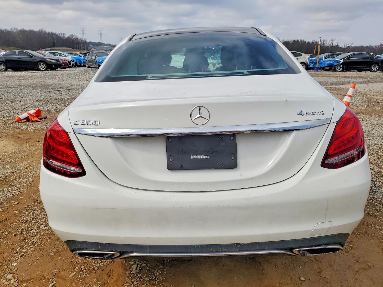 2015 MERCEDES-BENZ C 300 4MATIC photo 11