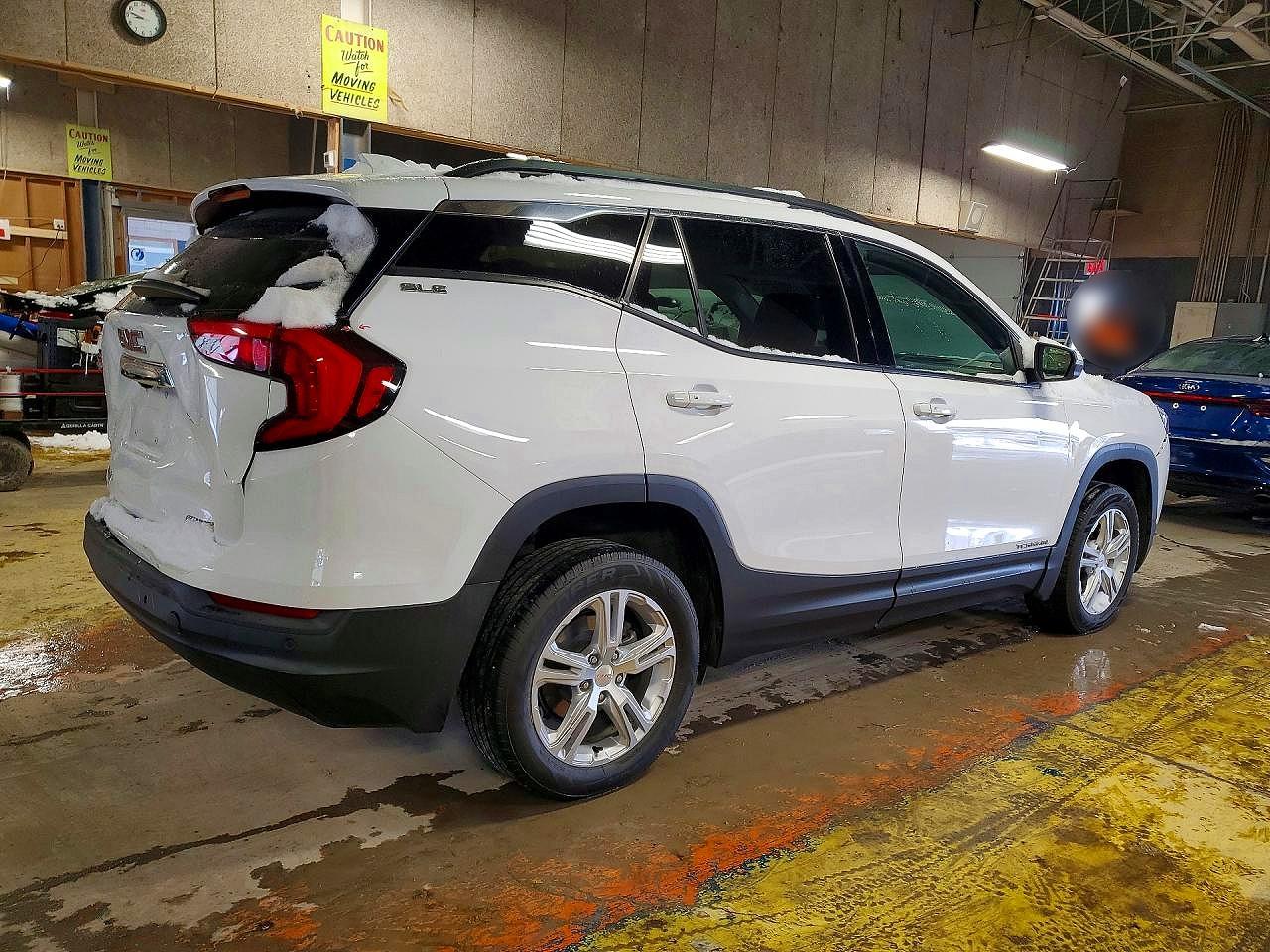 2019 GMC TERRAIN SLE photo 5