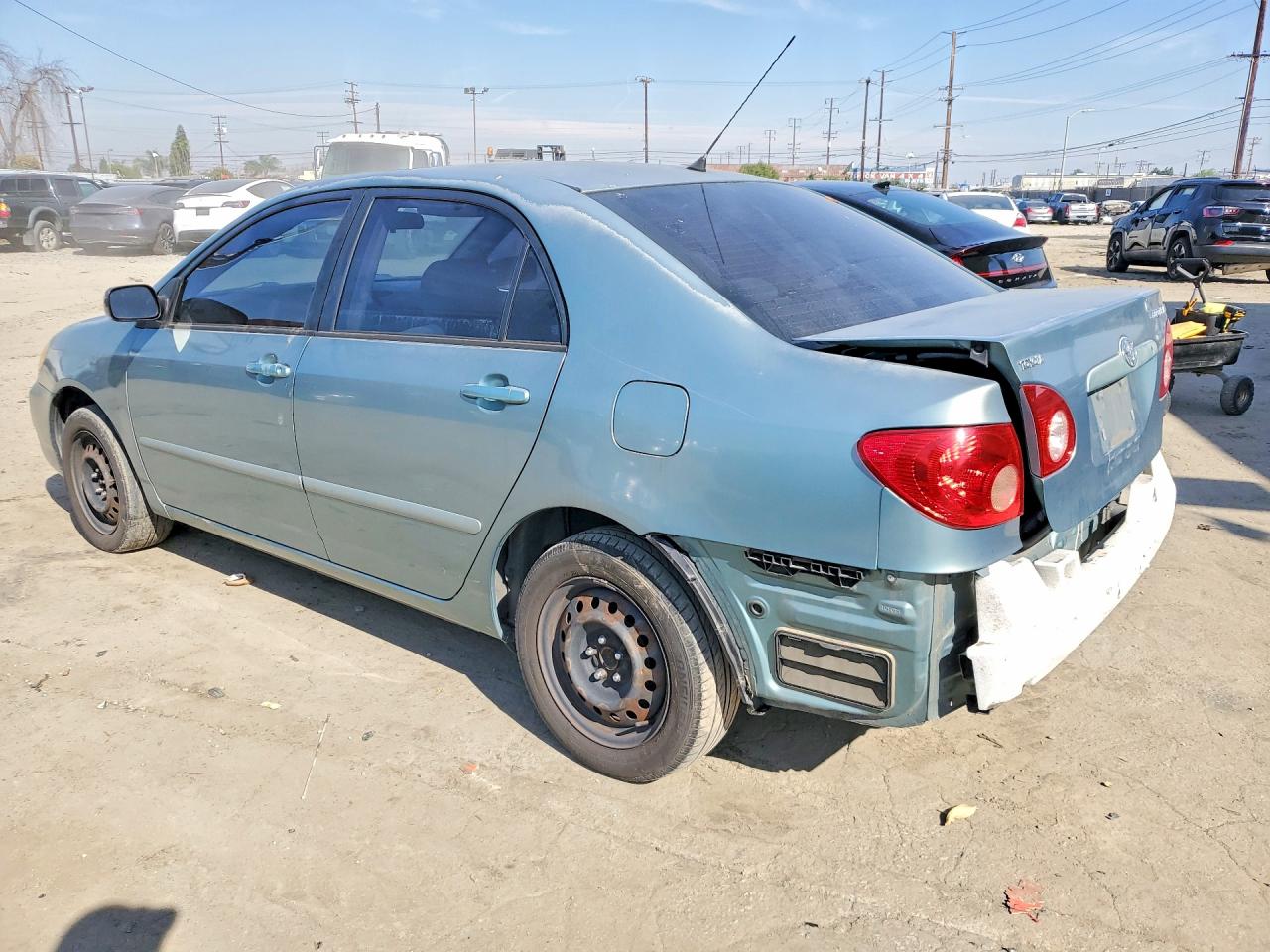 2006 TOYOTA COROLLA LE photo 3
