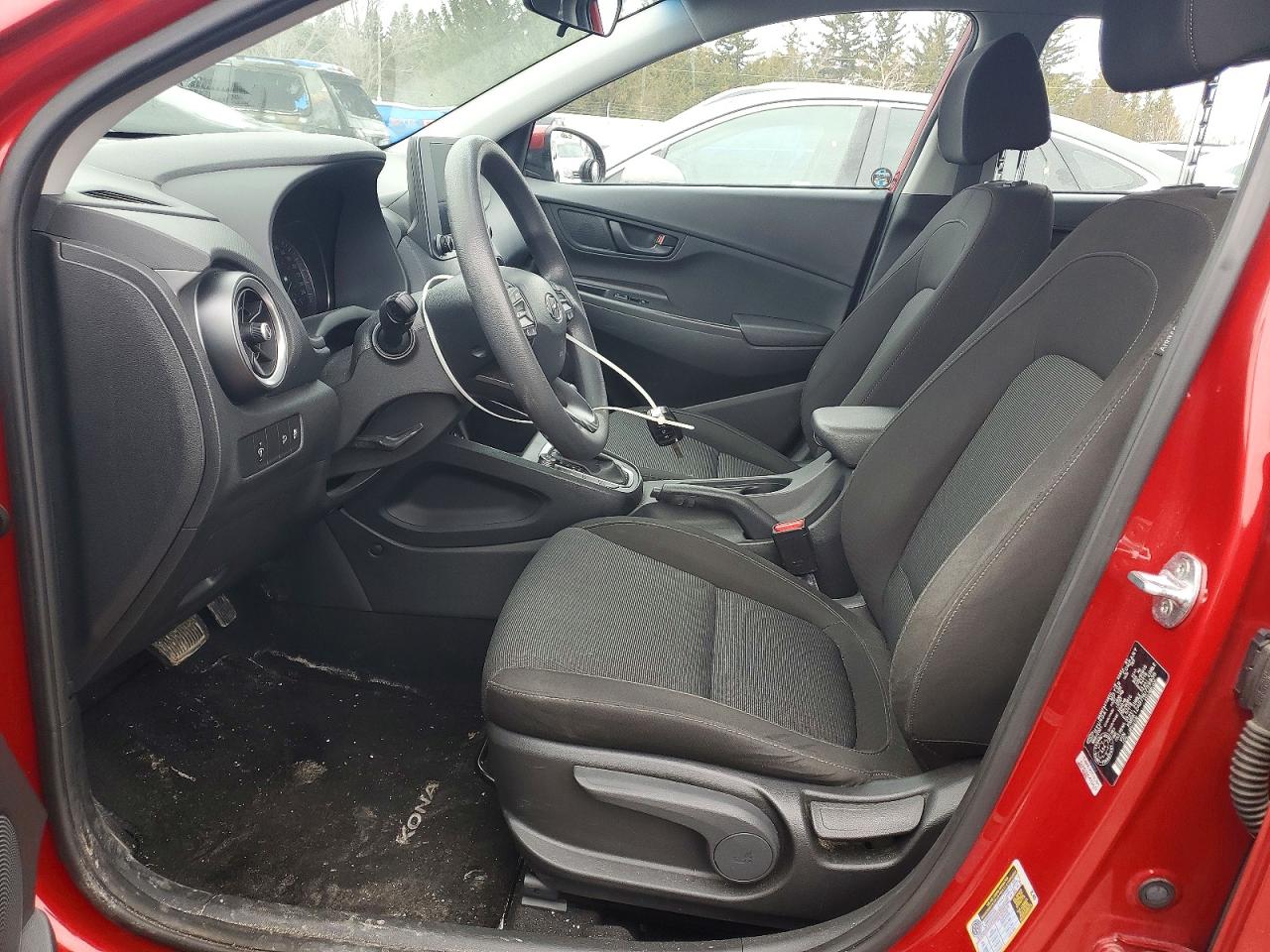 2022 HYUNDAI KONA SE photo 13