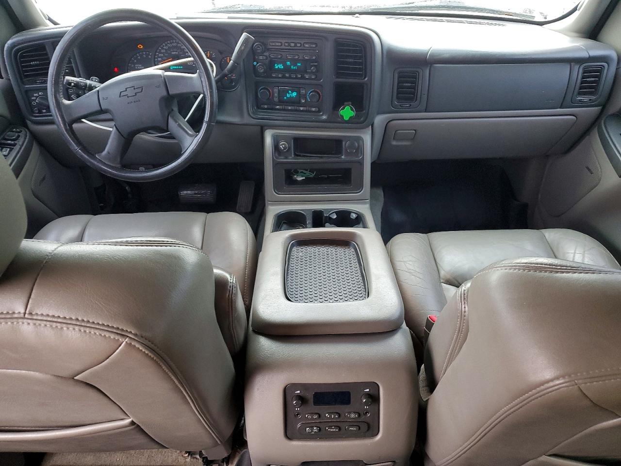 2003 CHEVROLET SUBURBAN K1500 photo 8