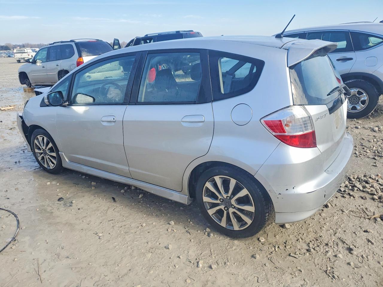 2013 HONDA FIT SPORT photo 3