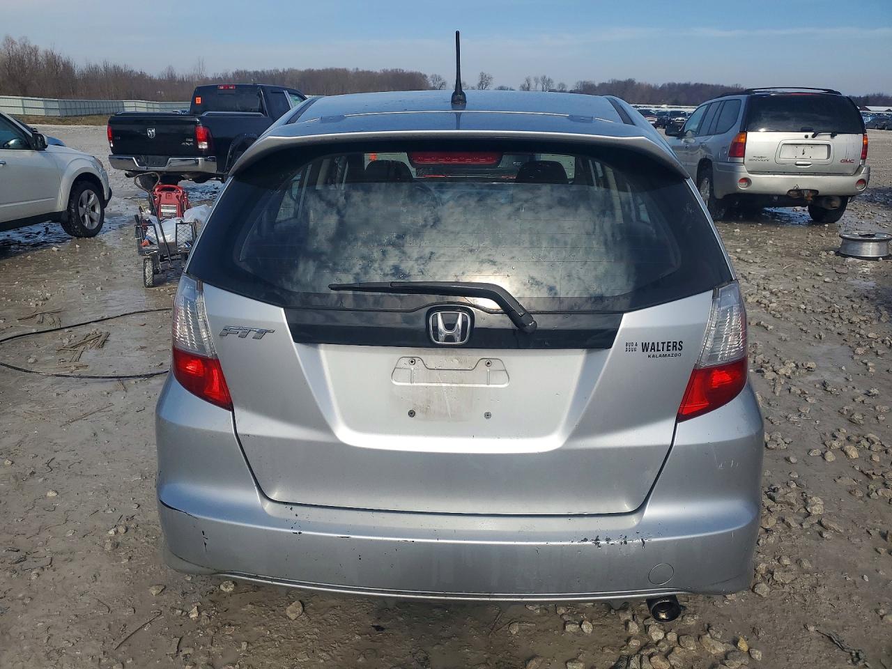 2013 HONDA FIT SPORT photo 11