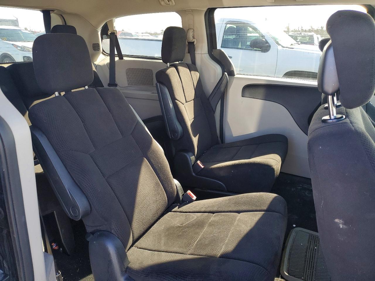 2012 DODGE GRAND CARAVAN SE photo 21