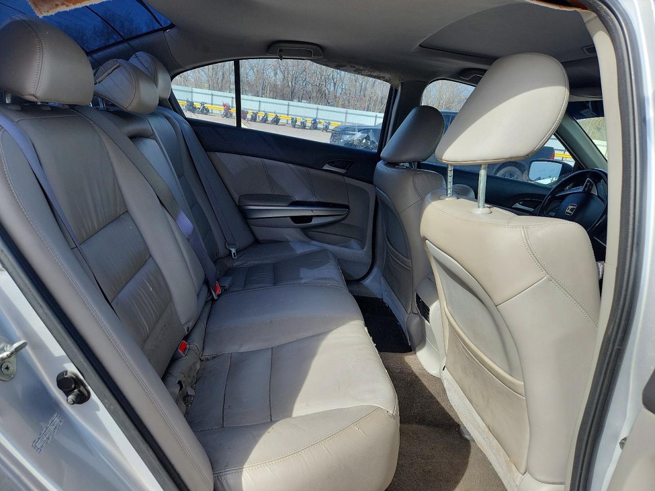 2010 HONDA ACCORD EXL photo 10