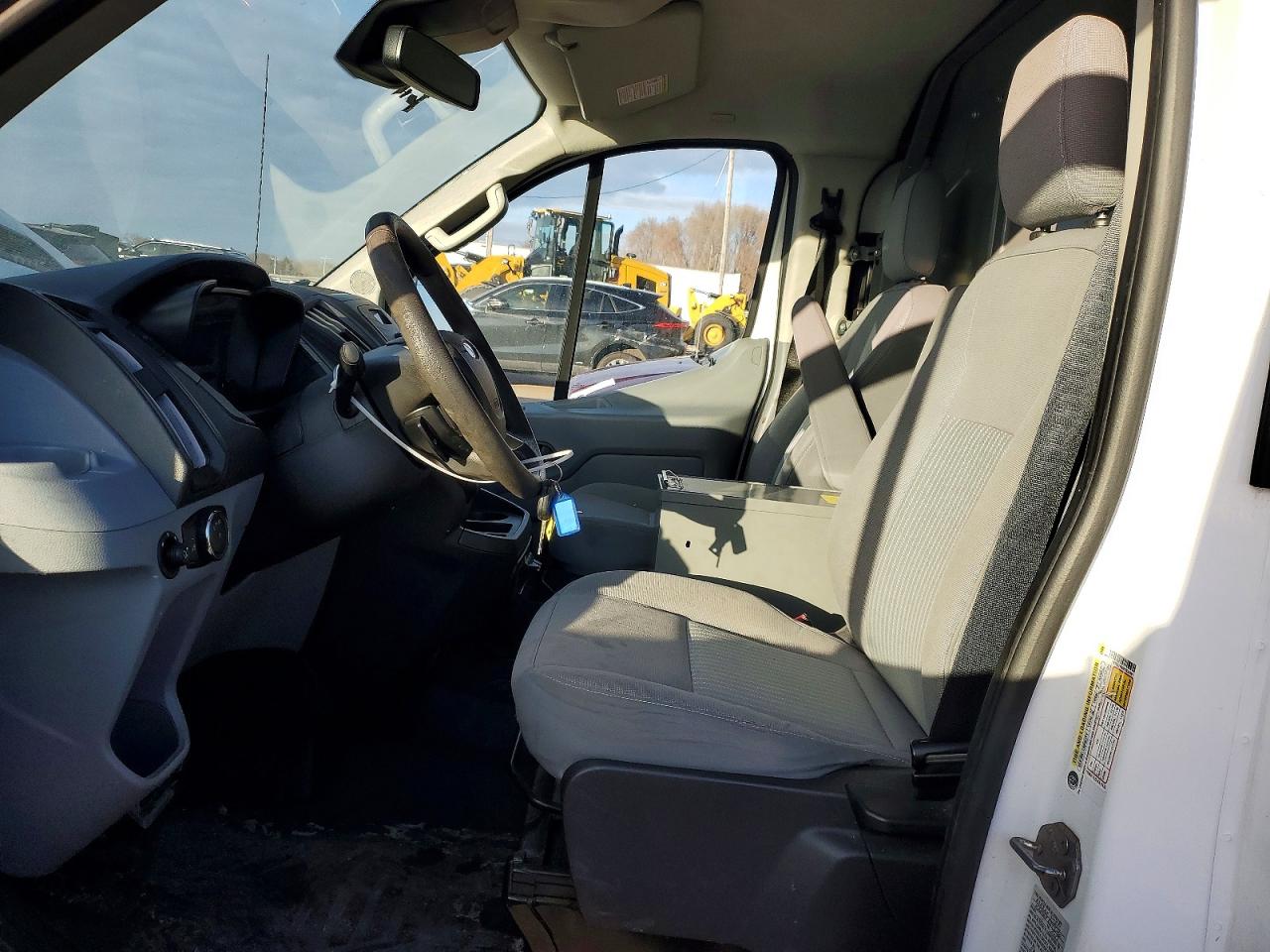 2017 FORD TRANSIT T-250 photo 19