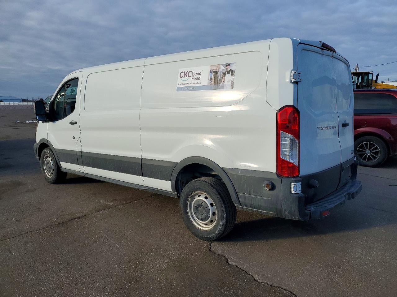 2017 FORD TRANSIT T-250 photo 4