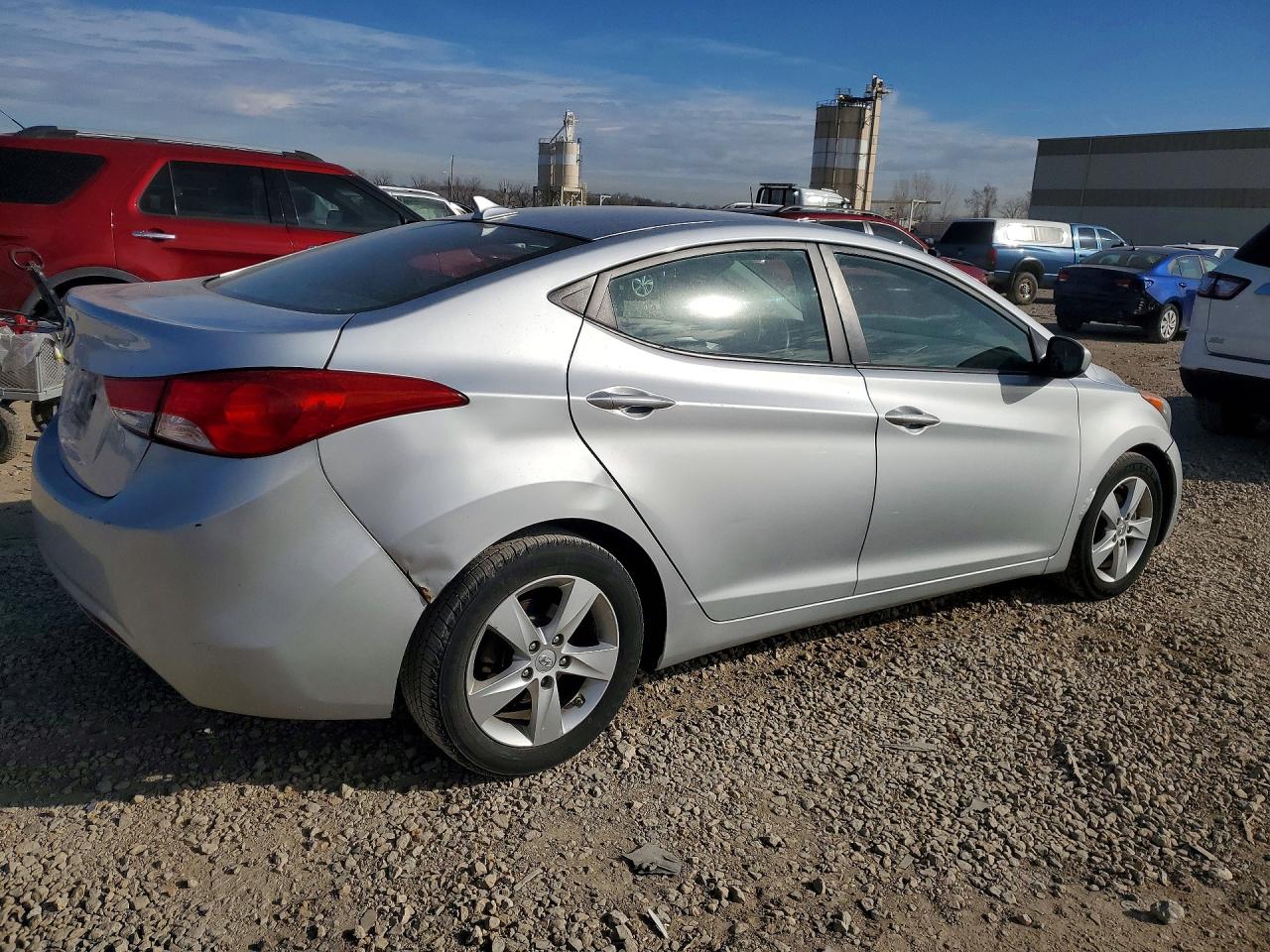 2013 HYUNDAI ELANTRA GLS photo 3