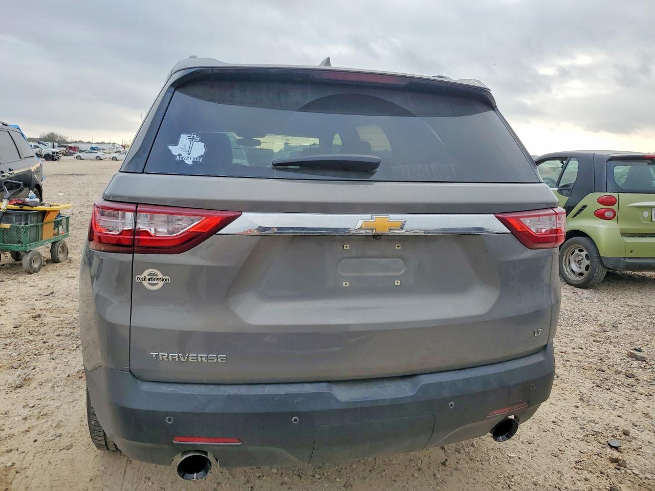 2019 CHEVROLET TRAVERSE LT photo 11