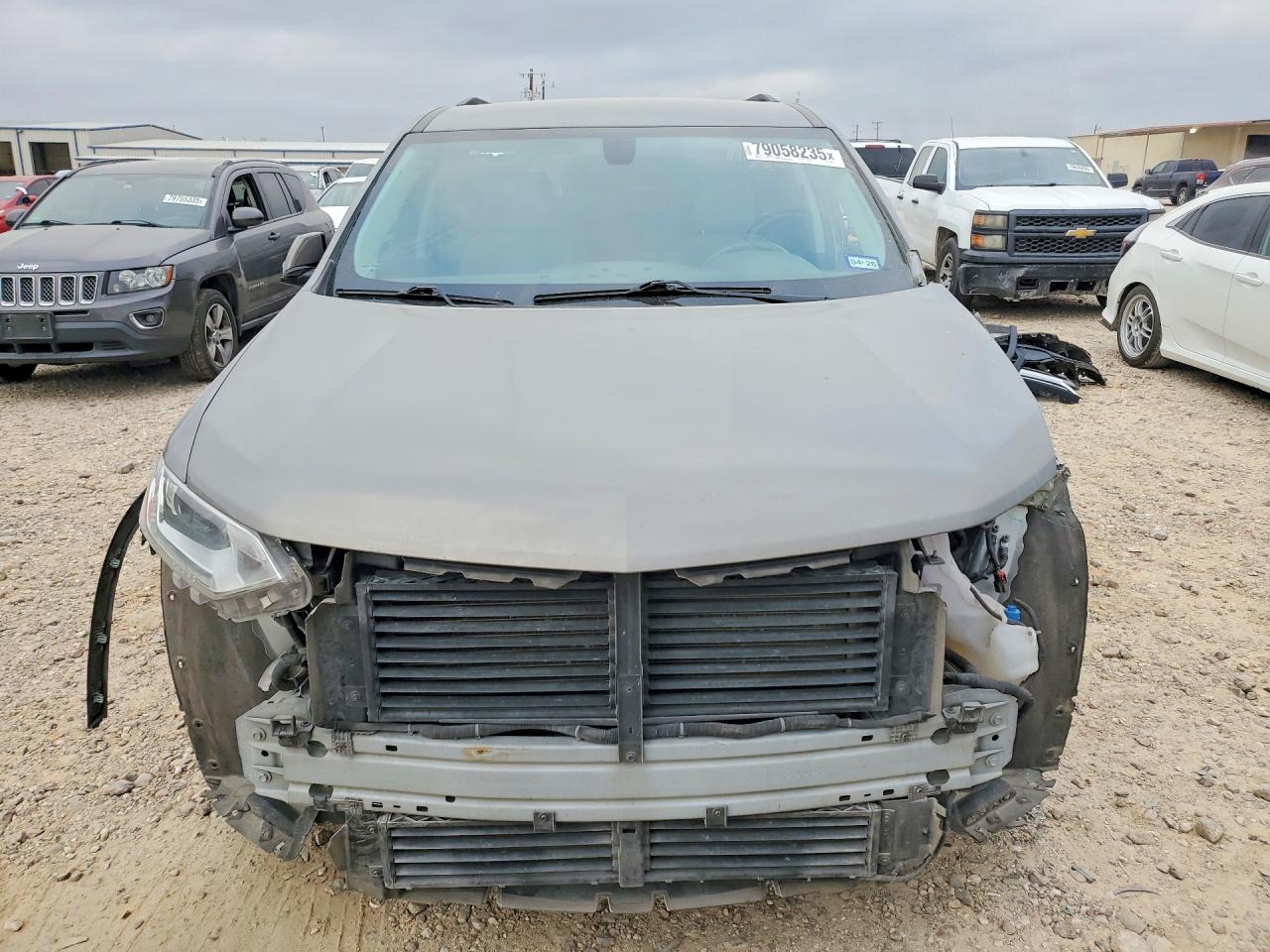 2019 CHEVROLET TRAVERSE LT photo 9