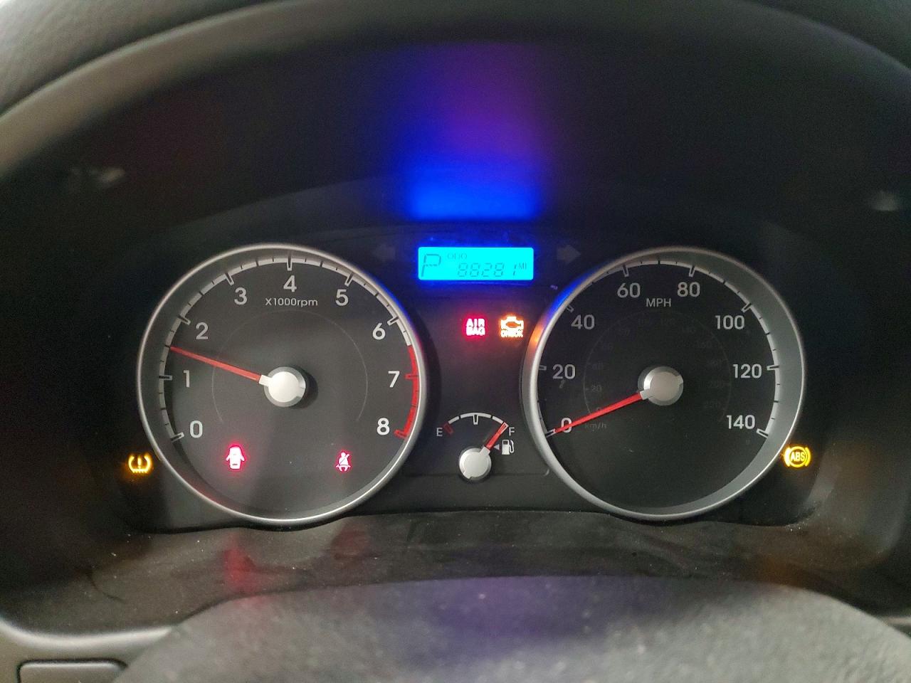2010 HYUNDAI ACCENT GS photo 9