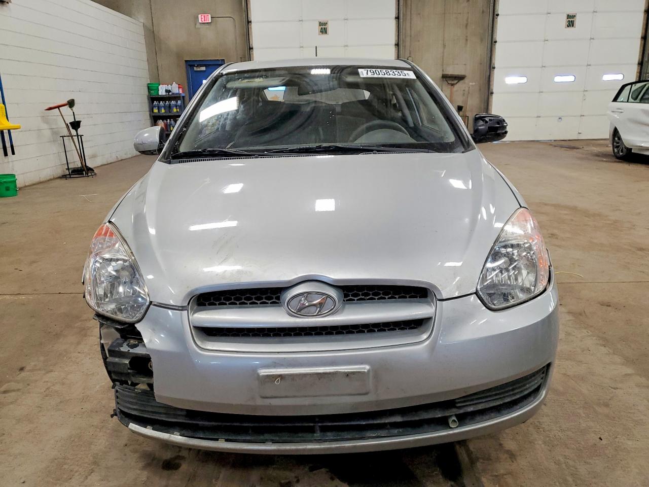 2010 HYUNDAI ACCENT GS photo 5