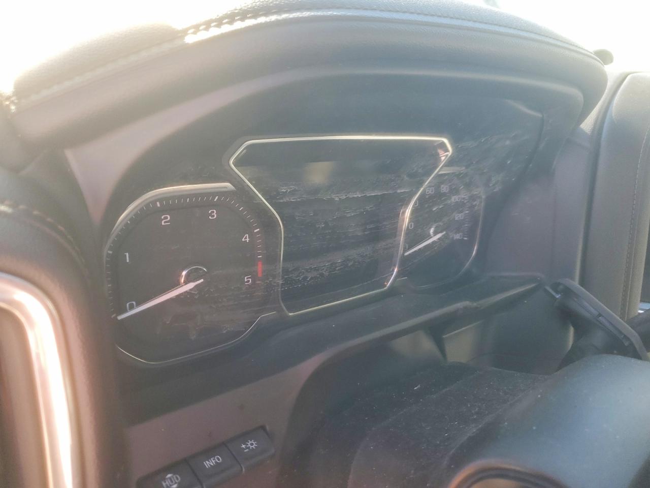 2020 GMC SIERRA K2500 AT4 photo 17