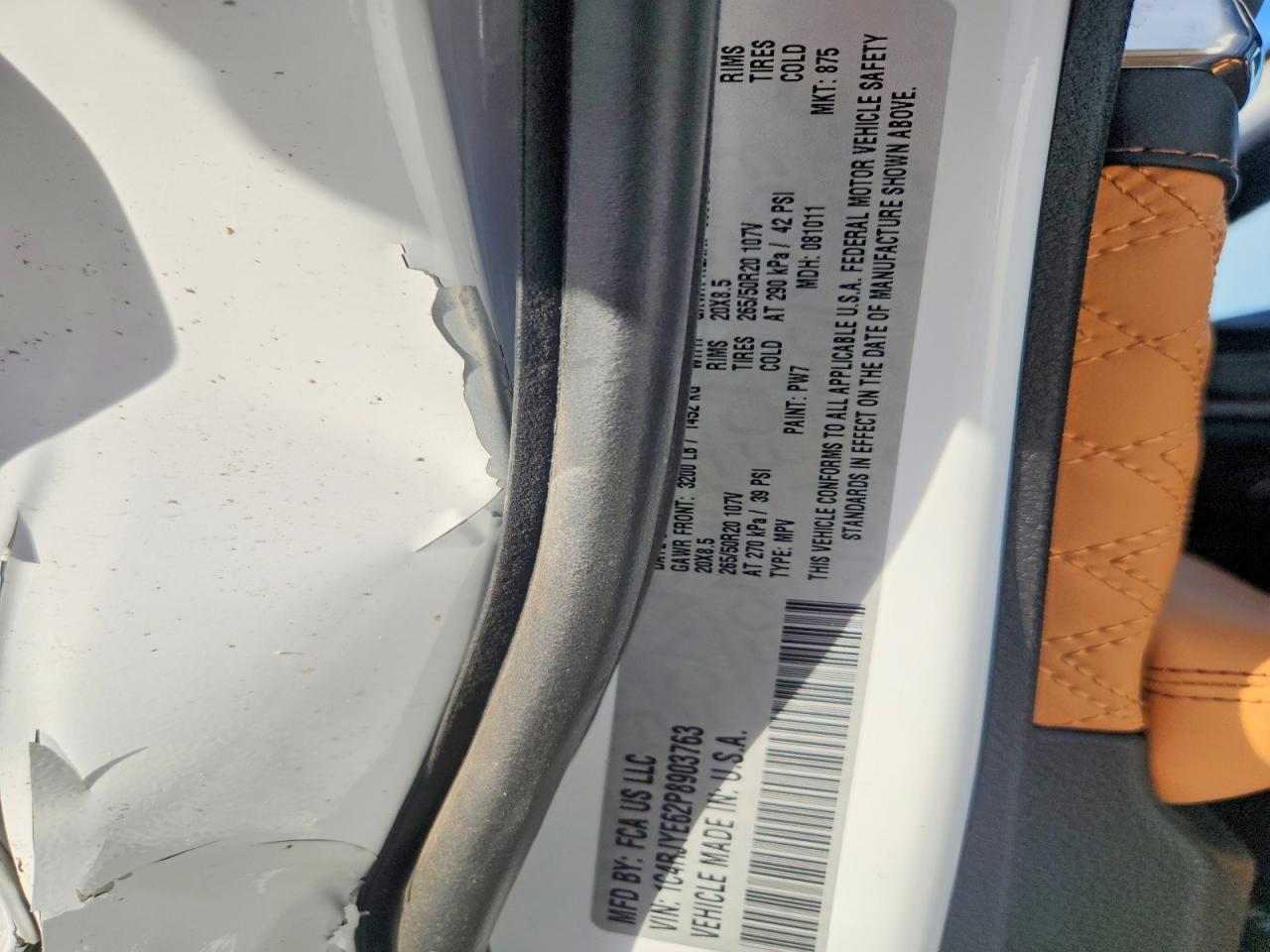 2023 JEEP GRAND CHEROKEE SUMMIT 4XE photo 25