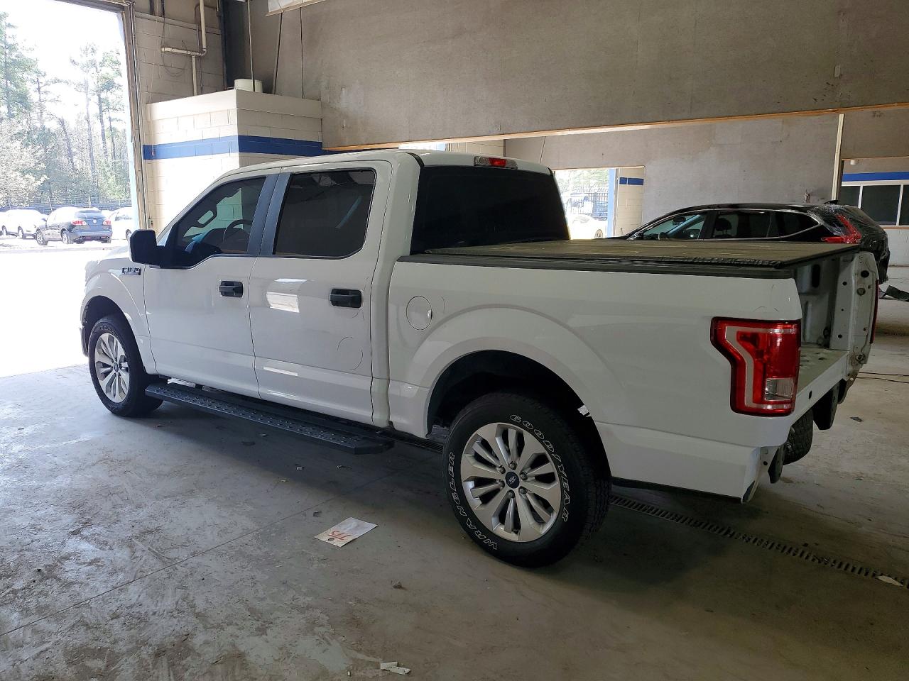 2016 FORD F150 SUPERCREW photo 2