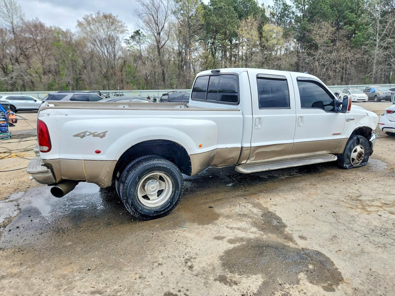 2004 FORD F350 SUPER DUTY photo 3