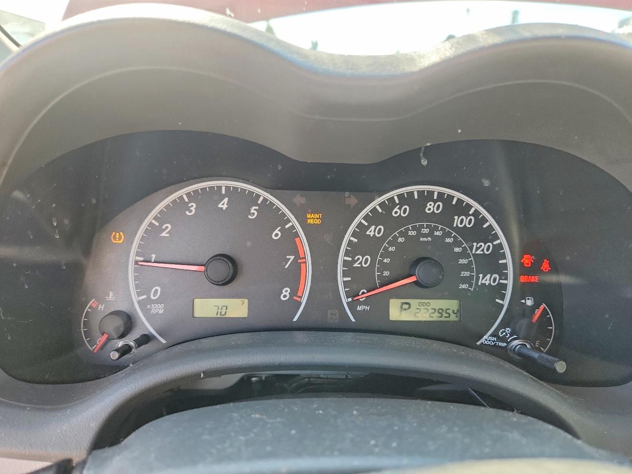 2010 TOYOTA COROLLA LE photo 17