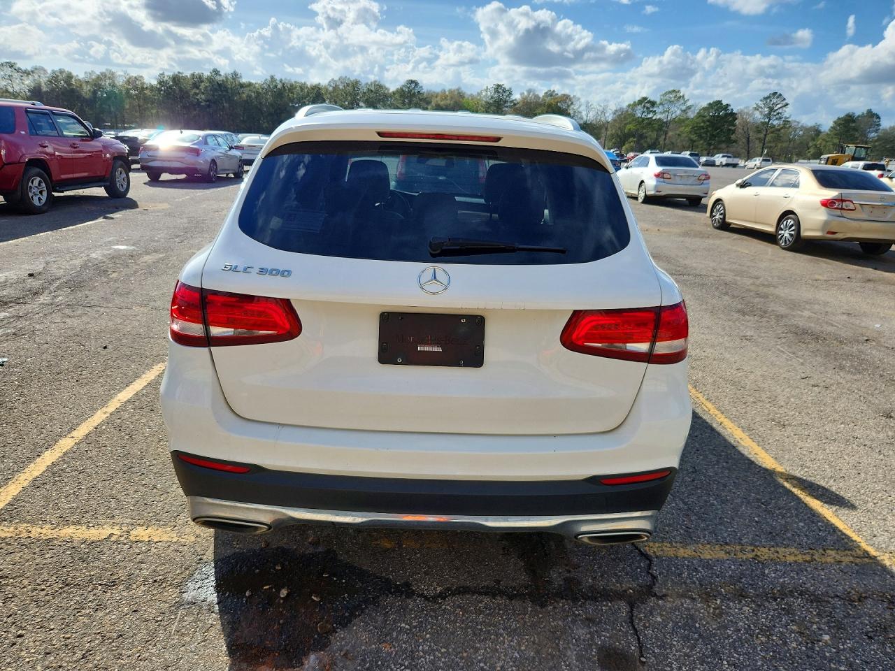 2018 MERCEDES-BENZ GLC 300 photo 6