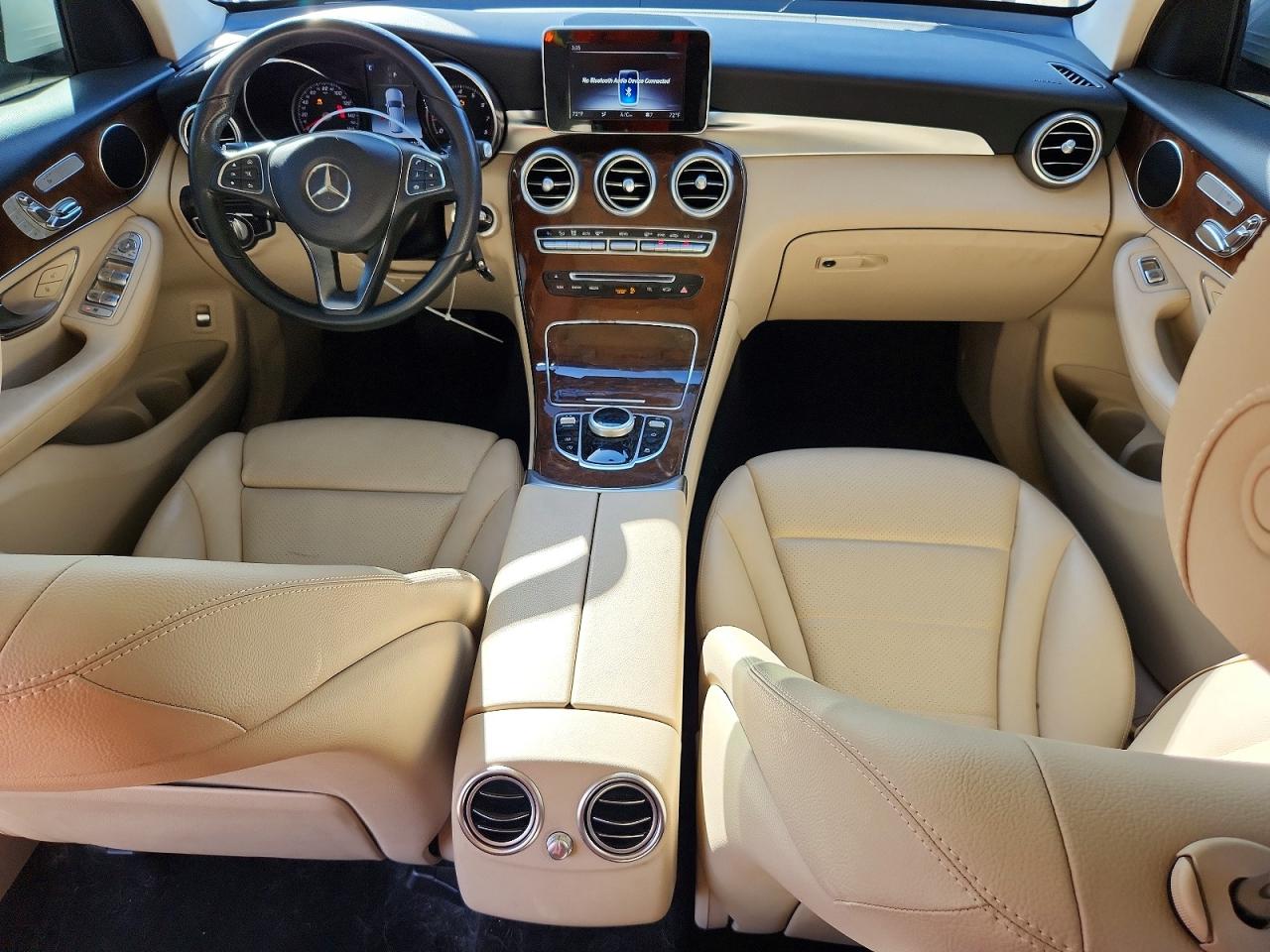 2018 MERCEDES-BENZ GLC 300 photo 8