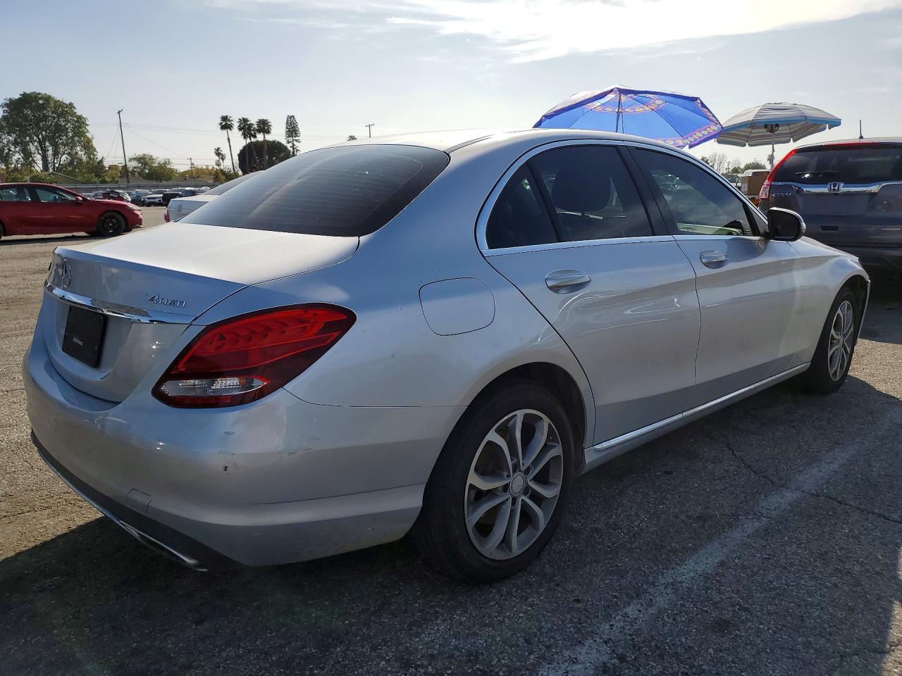 2015 MERCEDES-BENZ C 300 4MATIC photo 3